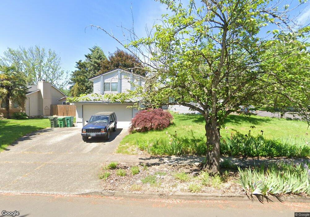13215 SW Haystack Dr, Beaverton, OR 97008 - photo 1