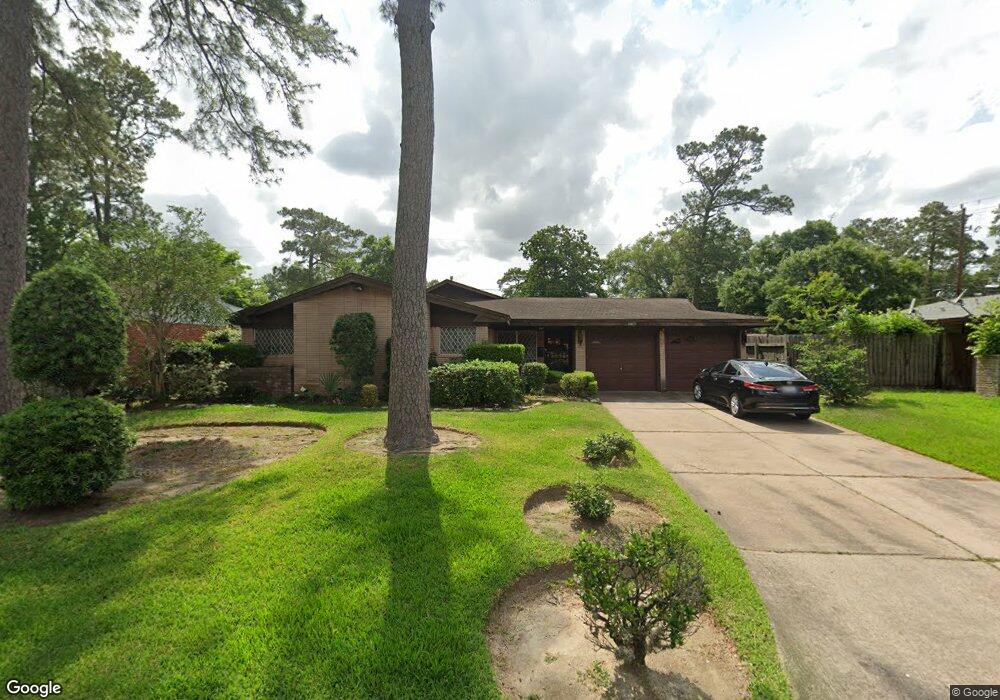 10431 Bretton Dr, Houston, TX 77016 - photo 1