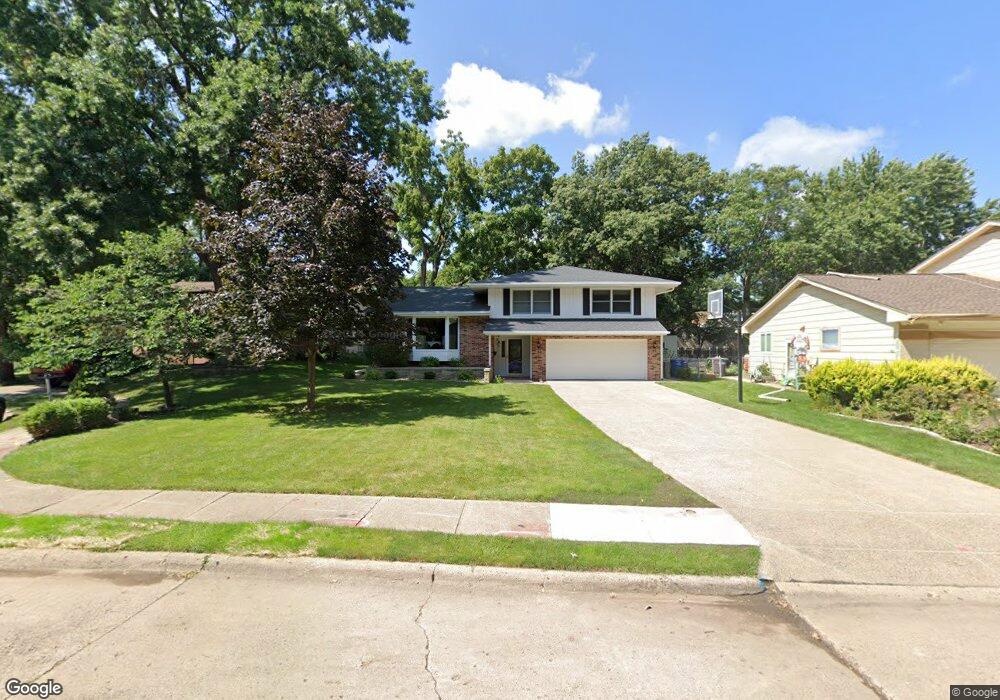 2914 37th St, Des Moines, IA 50310 - photo 1