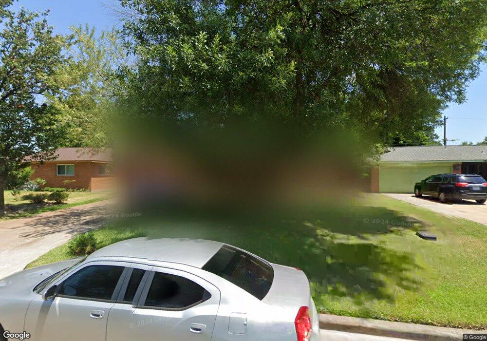 1010 Mosher Ln, Houston, TX 77088 - photo 1