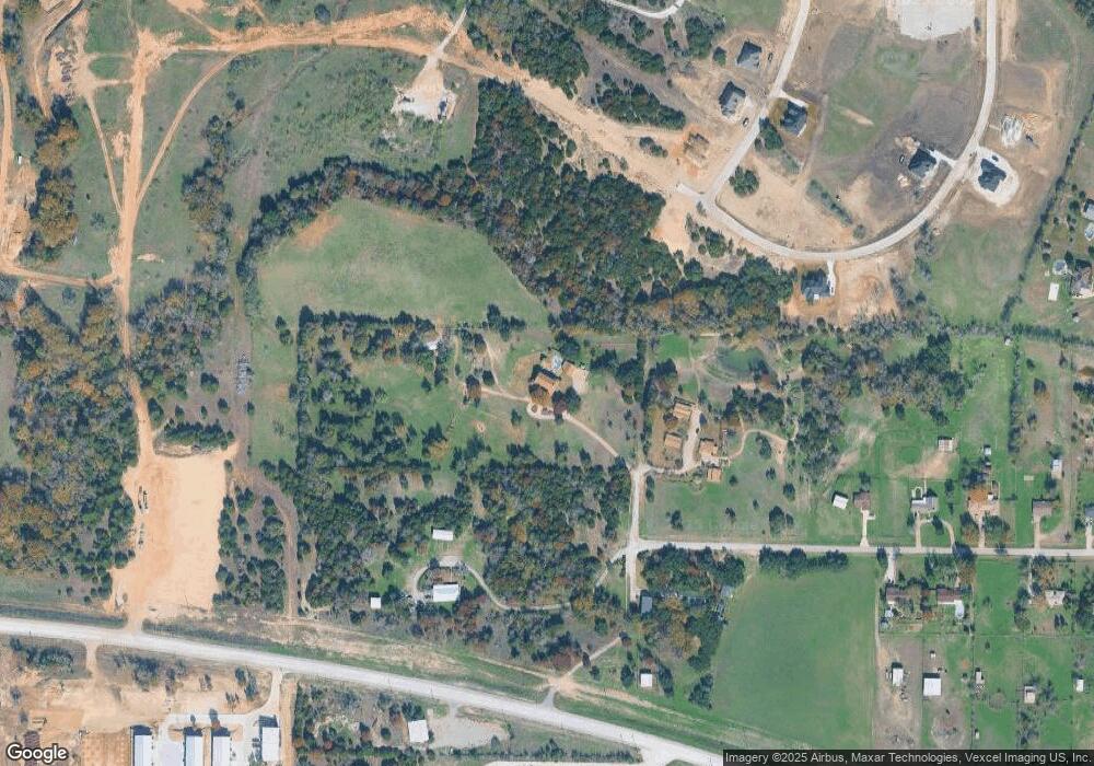 2332 Hill Top Cir, Weatherford, TX 76085 - photo 1