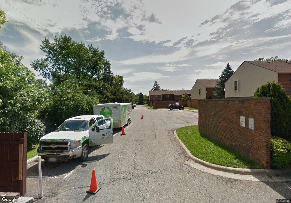 1821 Willoway Cir N unit 1821, Columbus, OH 43220 - photo 1