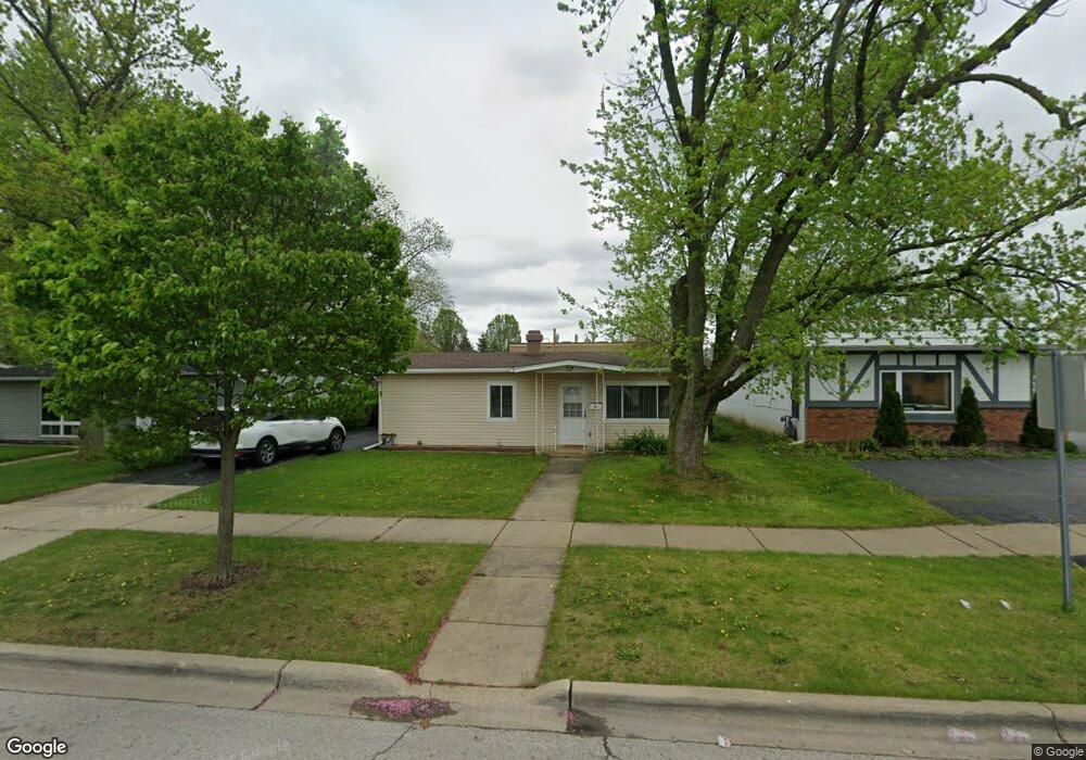 717 Foran Ln, Aurora, IL 60506 - photo 1