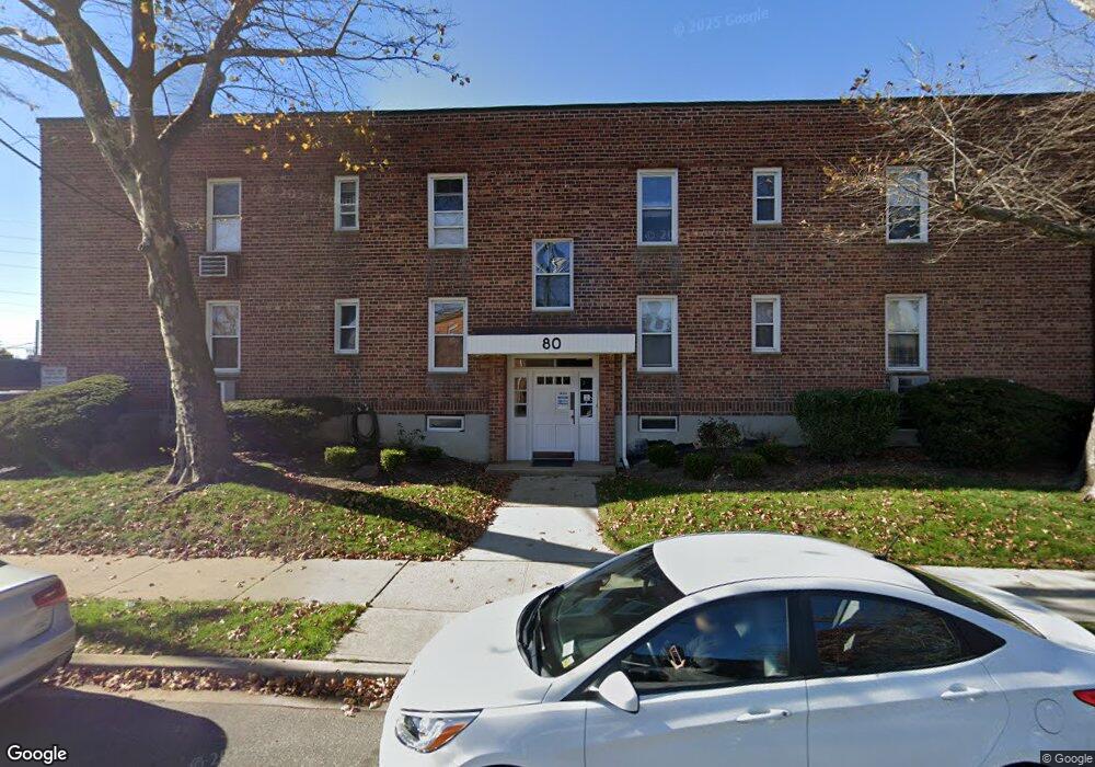 80 Gibson Blvd unit 2E, Valley Stream, NY 11581 - photo 1