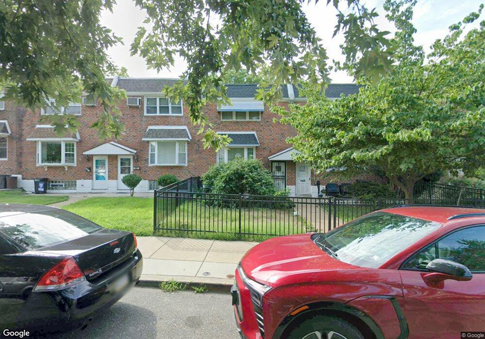 2895 Tremont St, Philadelphia, PA 19136 - photo 1