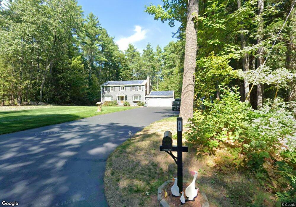 125 Chestnut St, Pepperell, MA 01463 - photo 1