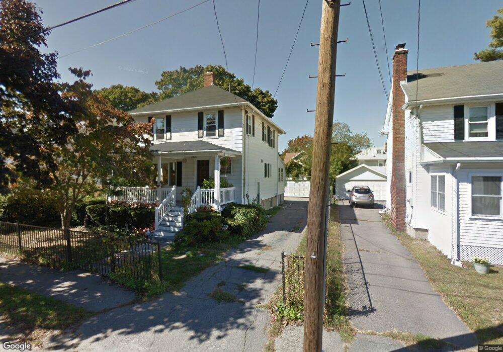 117 Narragansett Rd unit 2, Quincy, MA 02169 - photo 1