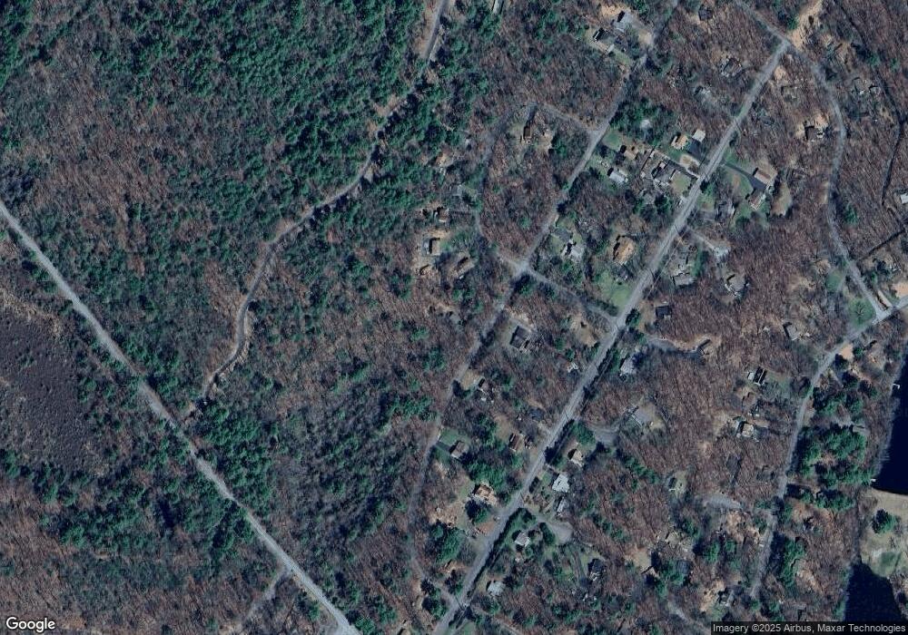 124 Doe Dr, Dingmans Ferry, PA 18328 - photo 1