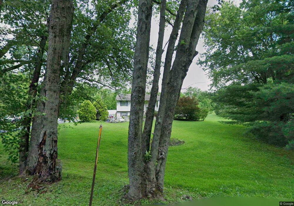 5527 Wagner Rd, Coopersburg, PA 18036 - photo 1