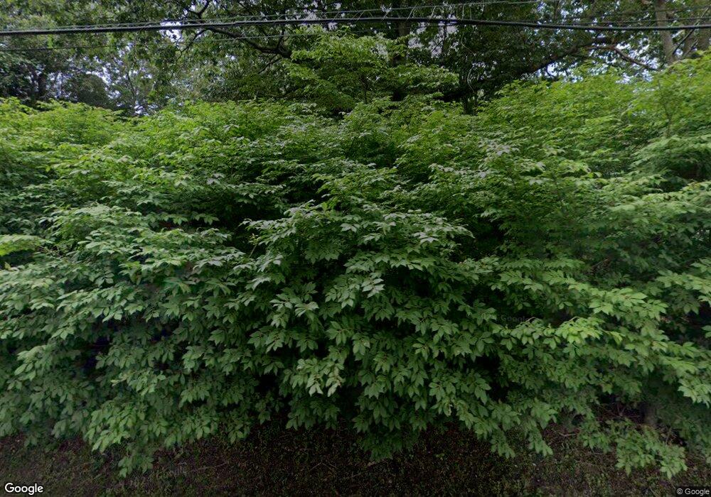 3762 Valleyview St, Mohegan Lake, NY 10547 - photo 1