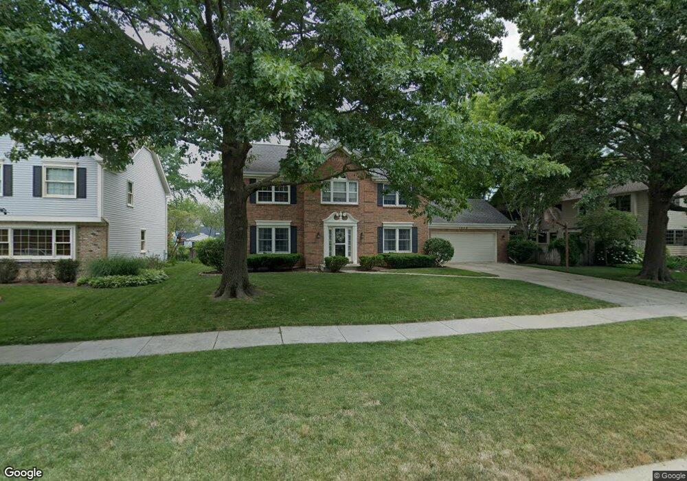 1209 E Gartner Rd, Naperville, IL 60540 - photo 1