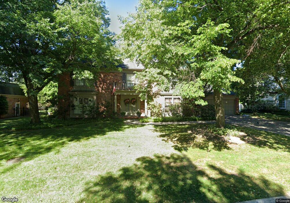 9 Cameron Place, Grosse Pointe, MI 48230 - photo 1