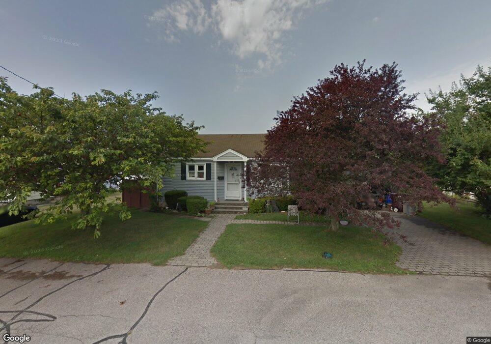 5 Daniel St, Newport, RI 02840 - photo 1