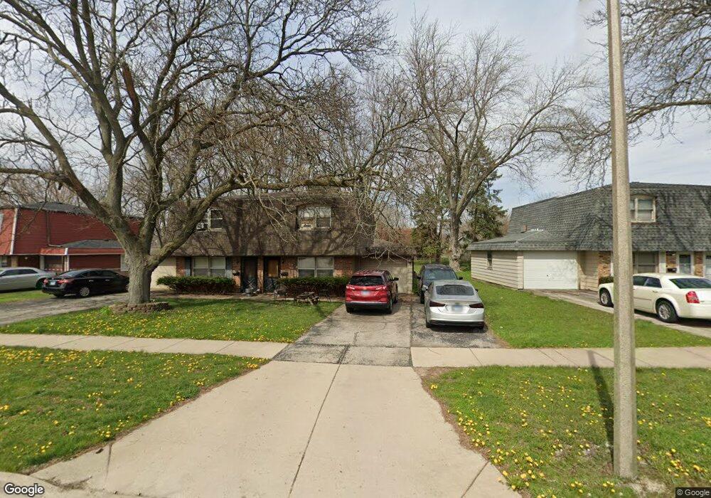 1973 W Illinois Ave, Aurora, IL 60506 - photo 1