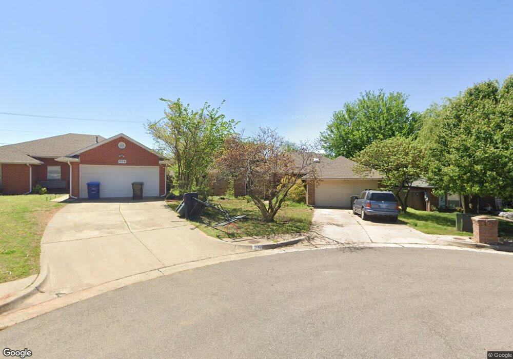 901 Willis Way, Edmond, OK 73034 - photo 1