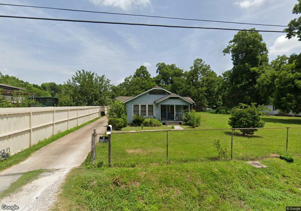 744 Rosie St, Houston, TX 77091 - photo 1