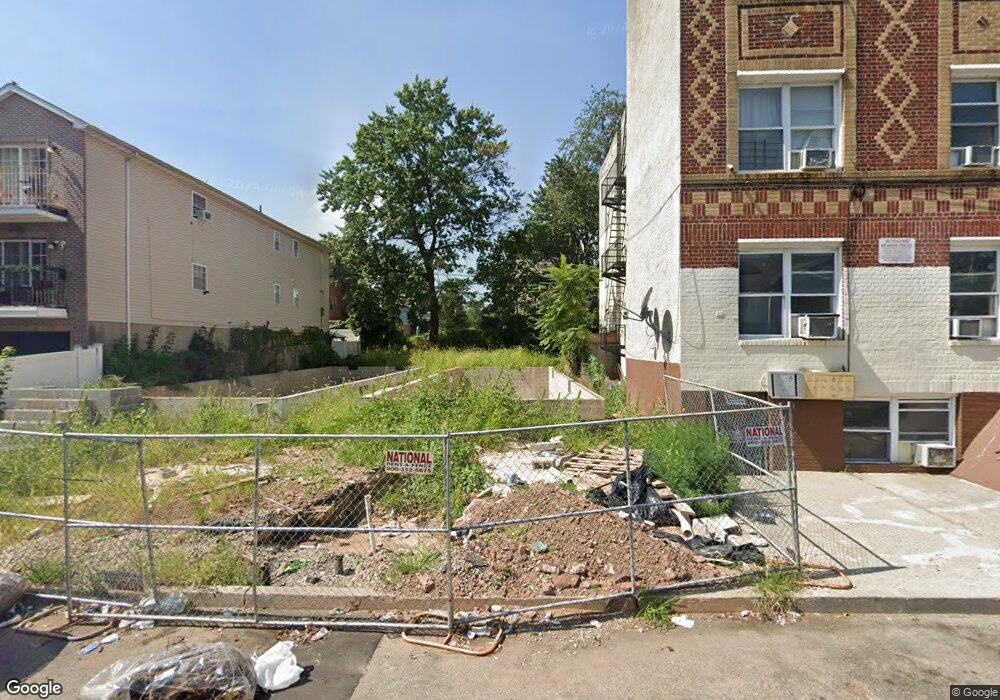 527 S 14th St, Newark, NJ 07103 - photo 1