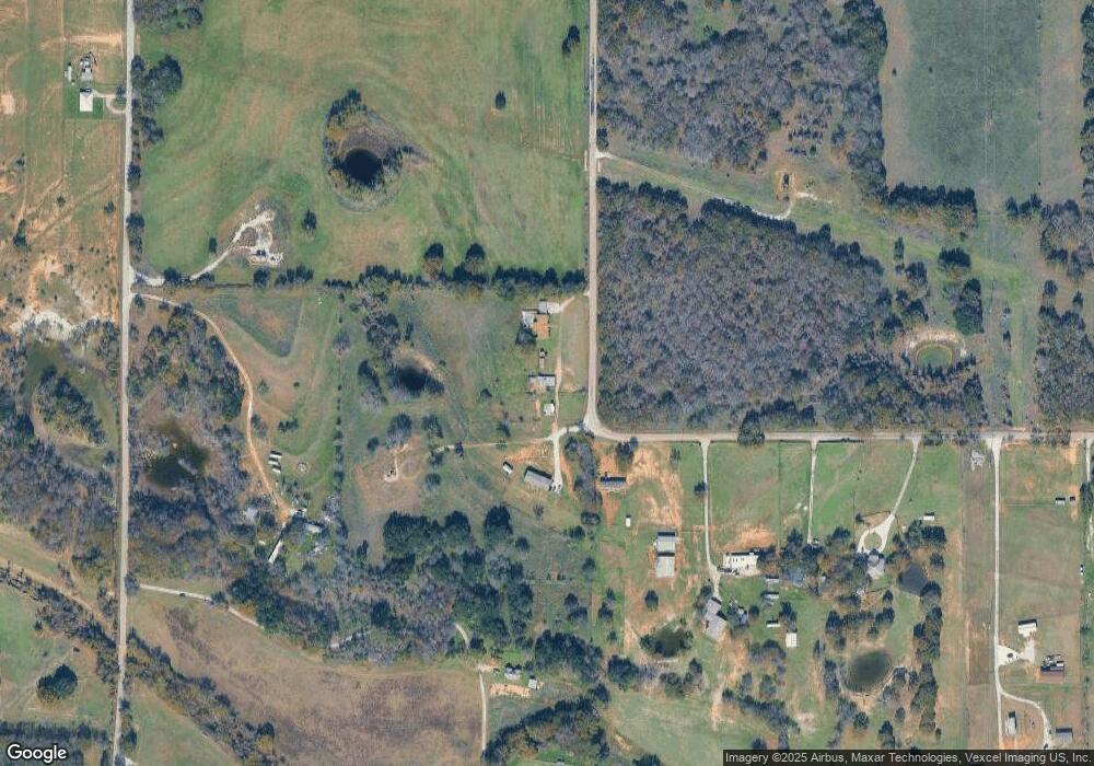 302 Earp Rd, Springtown, TX 76082 - photo 1