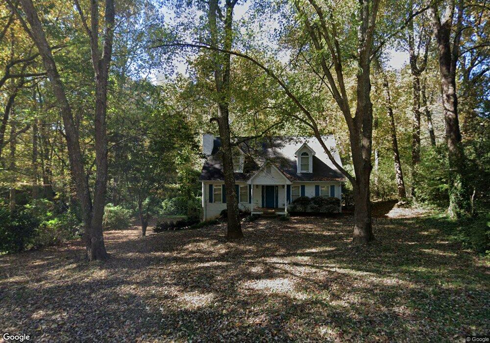 5020 Nichols Dr, Flowery Branch, GA 30542 - photo 1