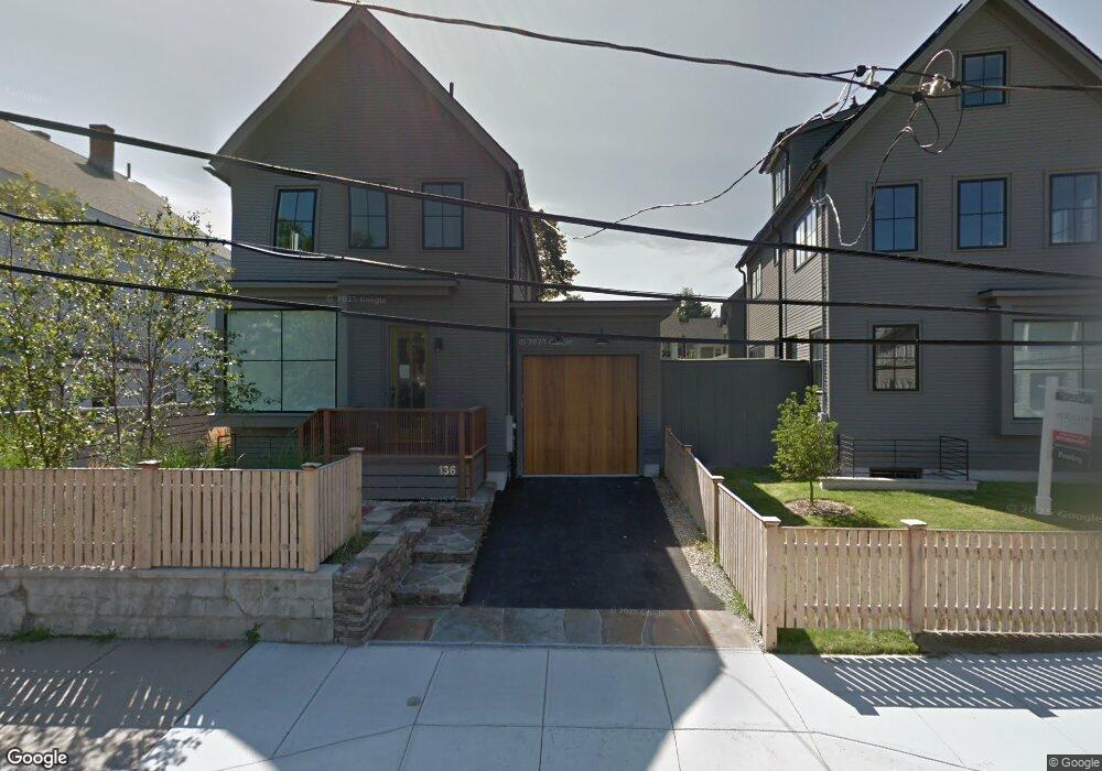 136 Cushing St unit 136, Cambridge, MA 02138 - photo 1