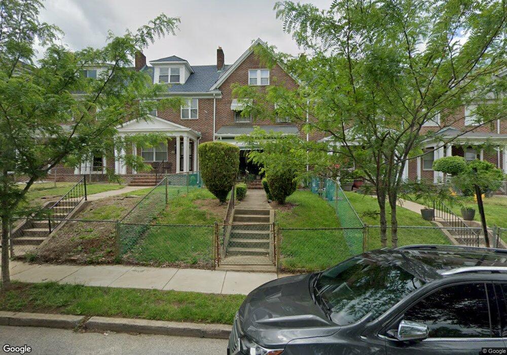 634 Wildwood Pkwy, Baltimore, MD 21229 - photo 1