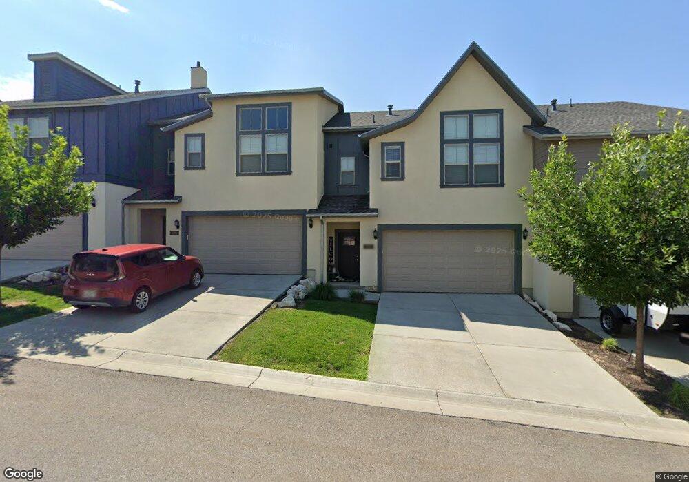 1492 E Primrose Ln, Layton, UT 84040 - photo 1