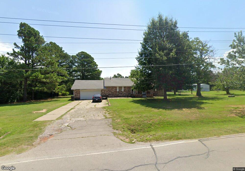 2810 S Dobbs Rd, Harrah, OK 73045 - photo 1