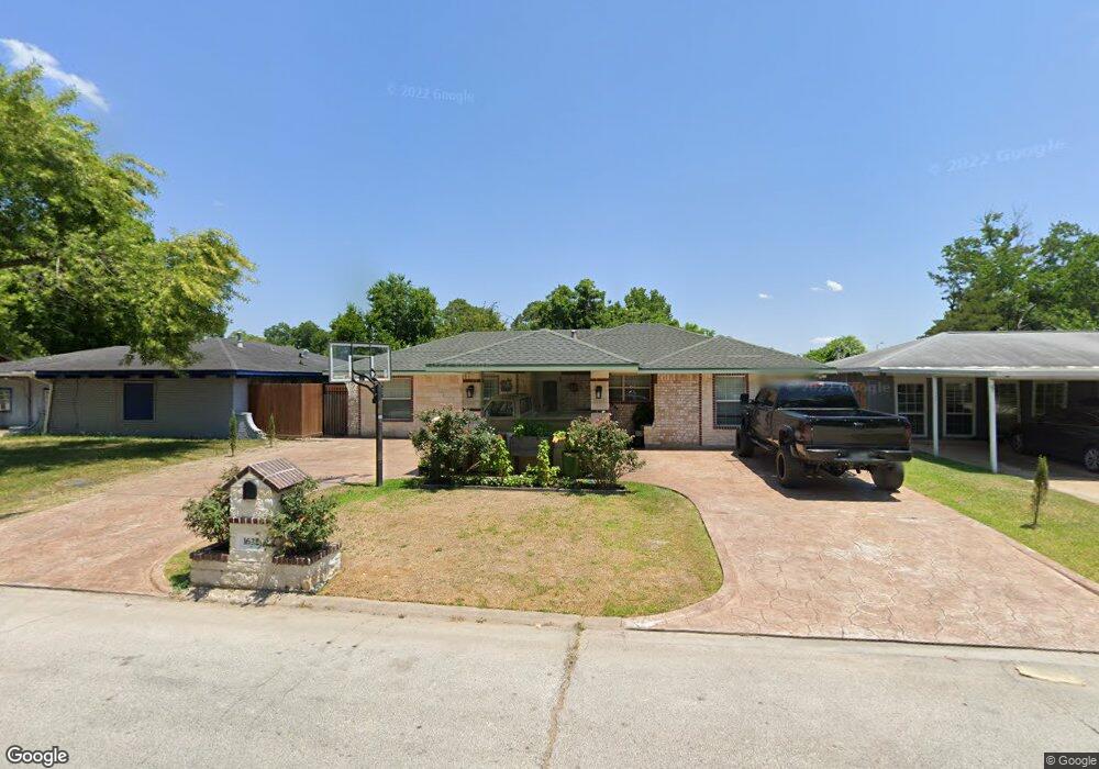 1622 Willow Rock Rd, Houston, TX 77088 - photo 1