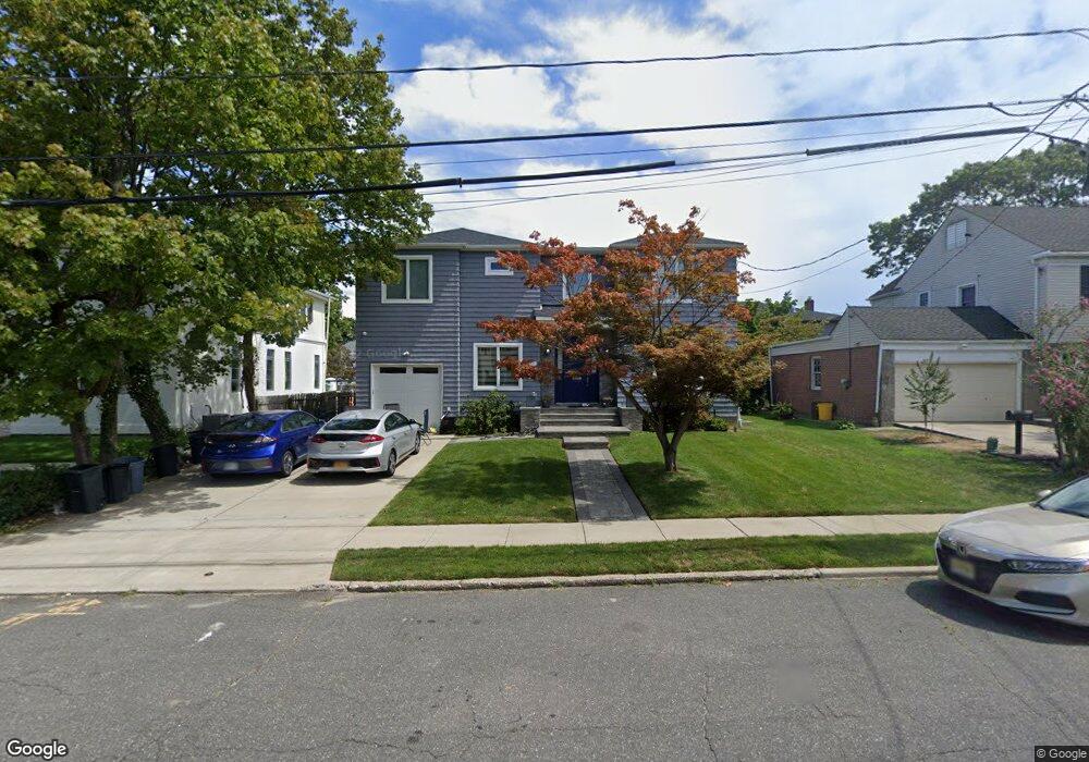 374 Arbuckle Ave, Cedarhurst, NY 11516 - photo 1