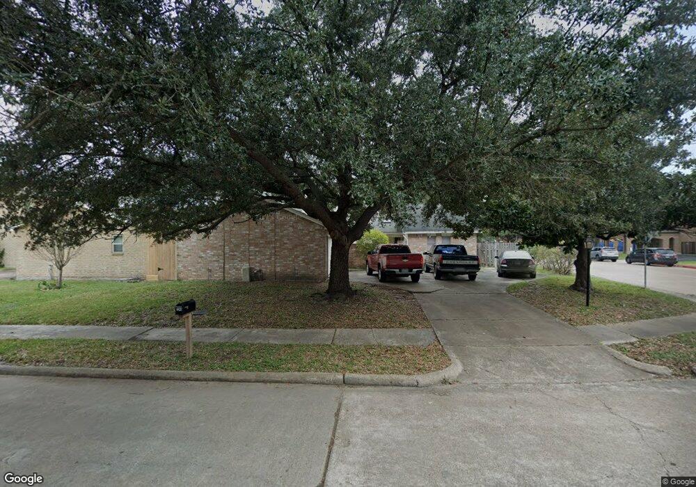 2343 Briar Branch Dr, Houston, TX 77042 - photo 1