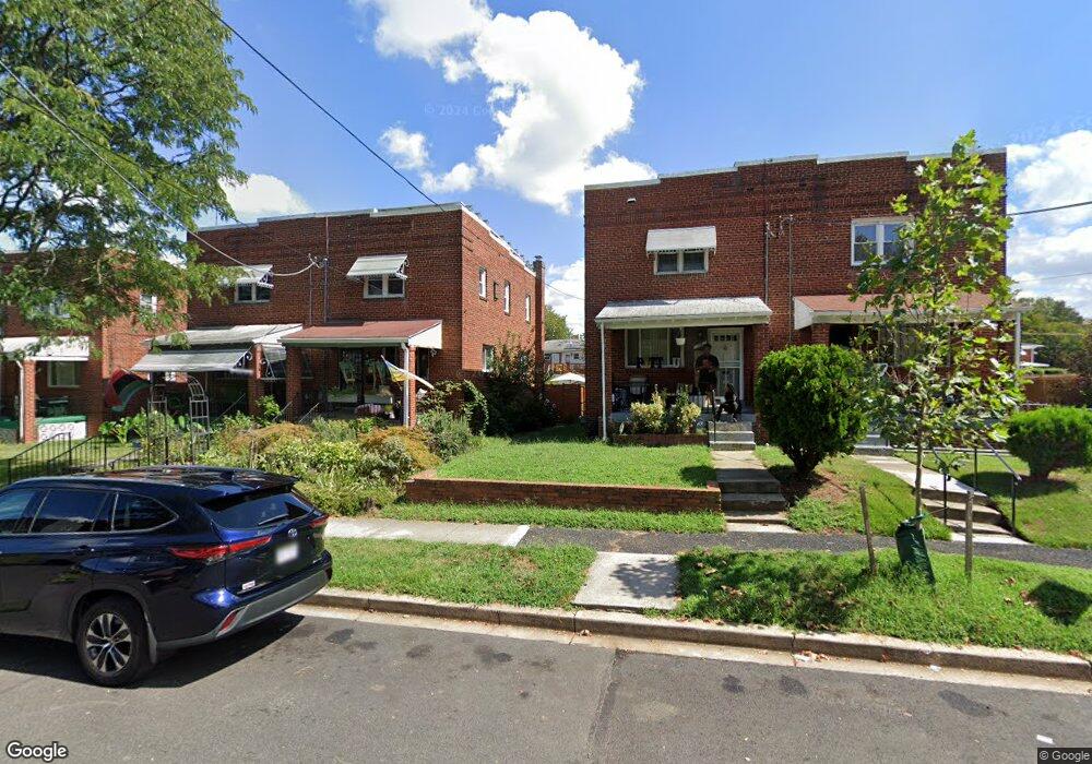 74 55th St SE, Washington, DC 20019 - photo 1