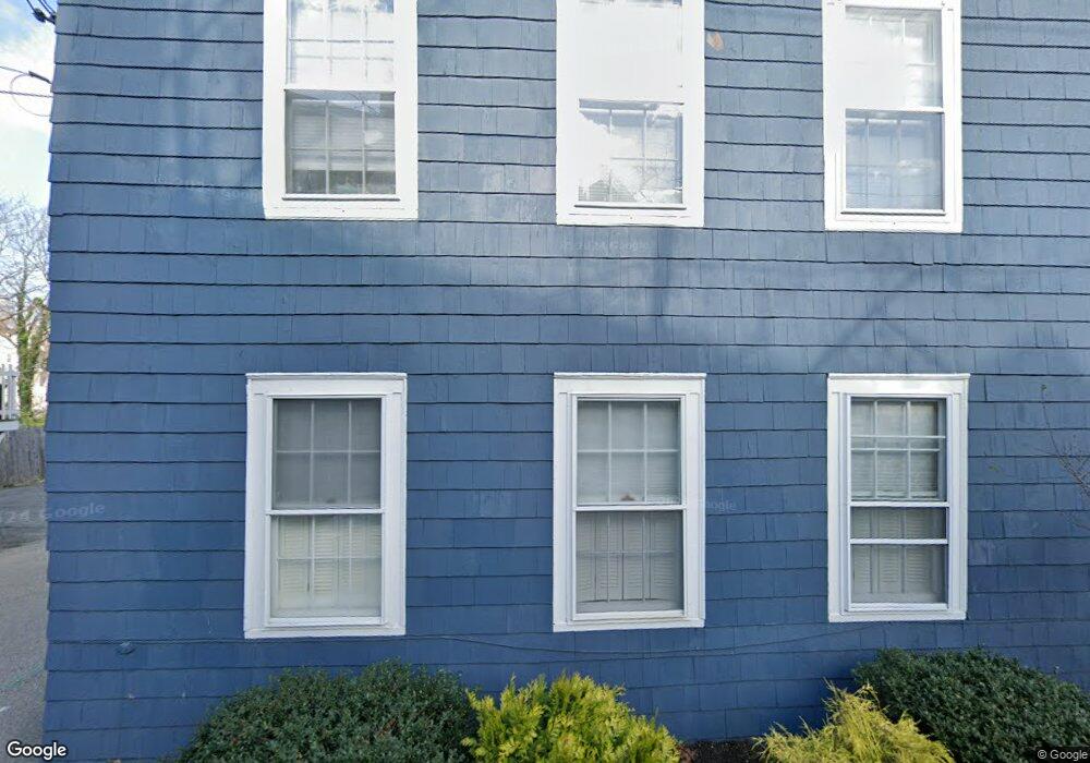 3 Circle St, Marblehead, MA 01945 - photo 1