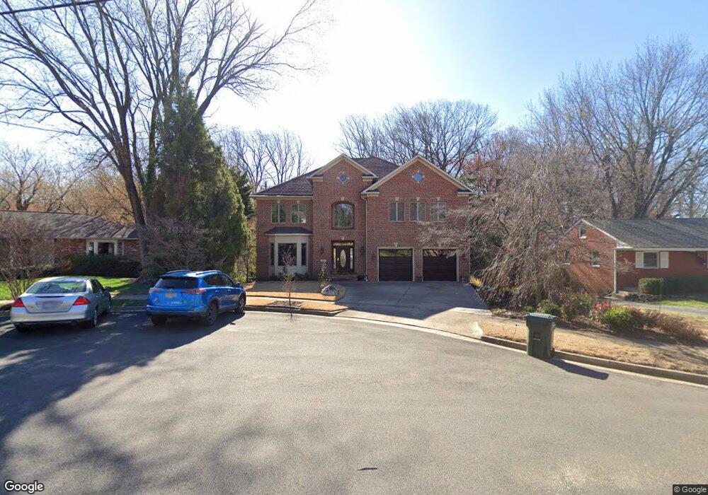1803 Sheridan Ct, McLean, VA 22101 - photo 1