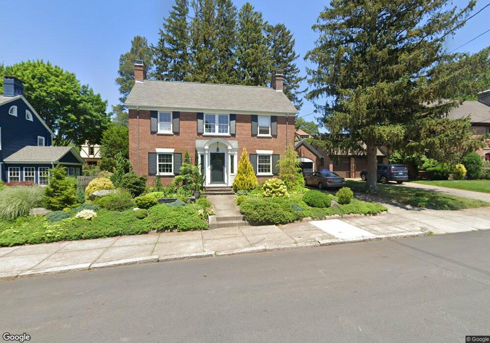 21 Nottingham Way, Pawtucket, RI 02860 - photo 1