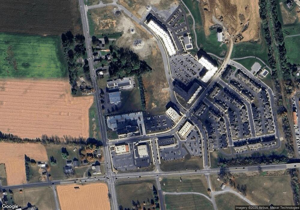 117 Blackford Blvd unit 113, Lebanon, PA 17042 - photo 1