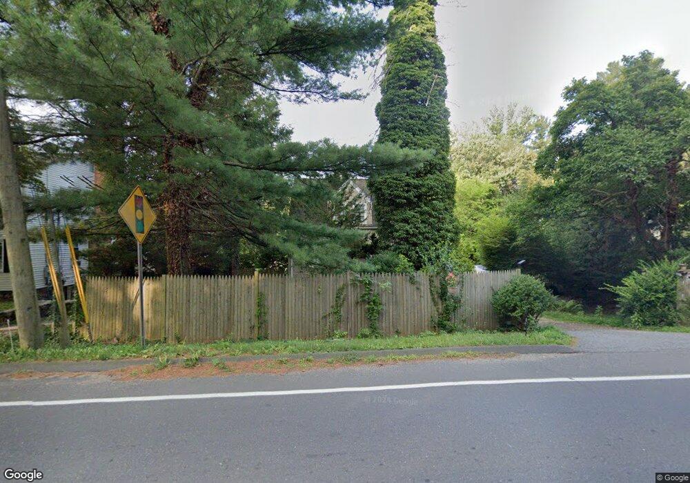 341 Wilton Rd unit FRT H, Westport, CT 06880 - photo 1