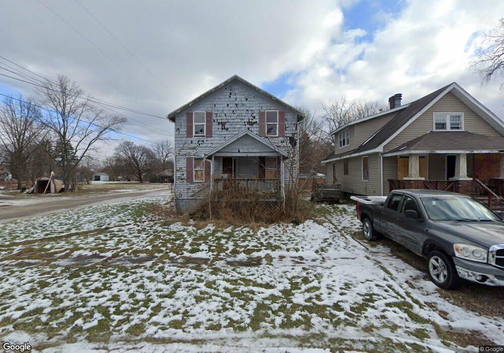 955 Knapp Ave, Flint, MI 48503 - photo 1
