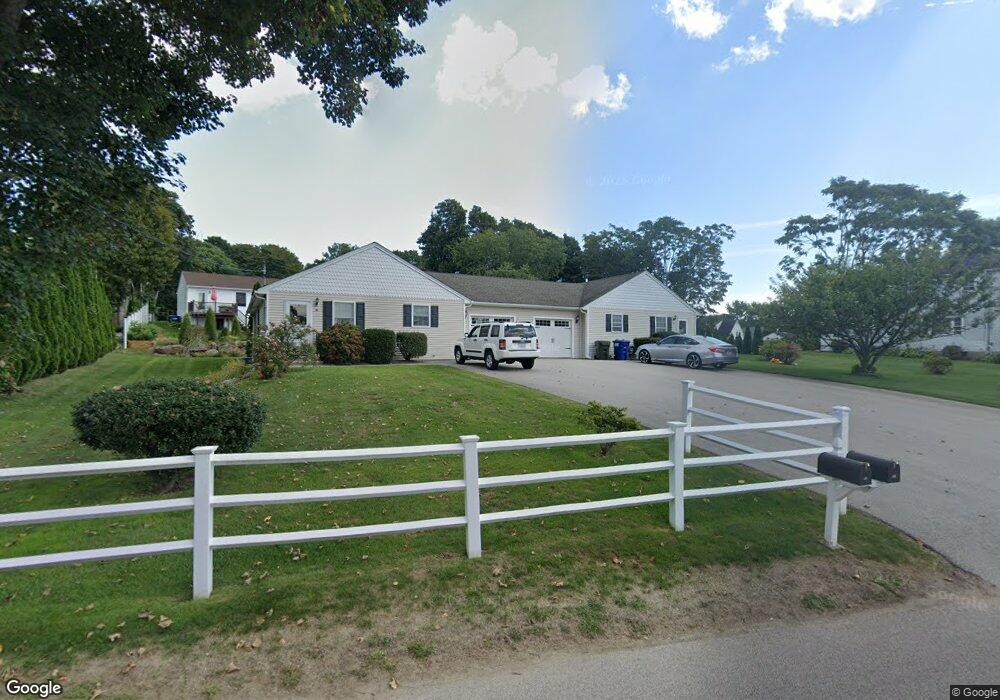 42 Margin St unit A, Westerly, RI 02891 - photo 1