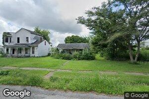 178 W Marshall Ave, Shawneetown, IL 62984