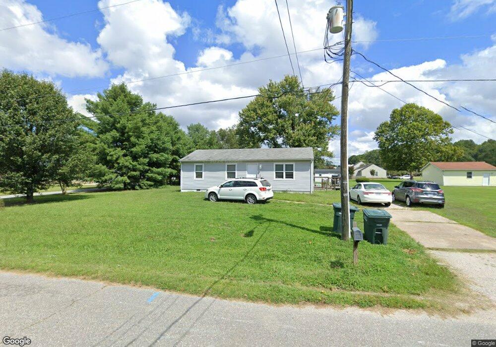 3220 Mattaponi Ave, West Point, VA 23181 - photo 1