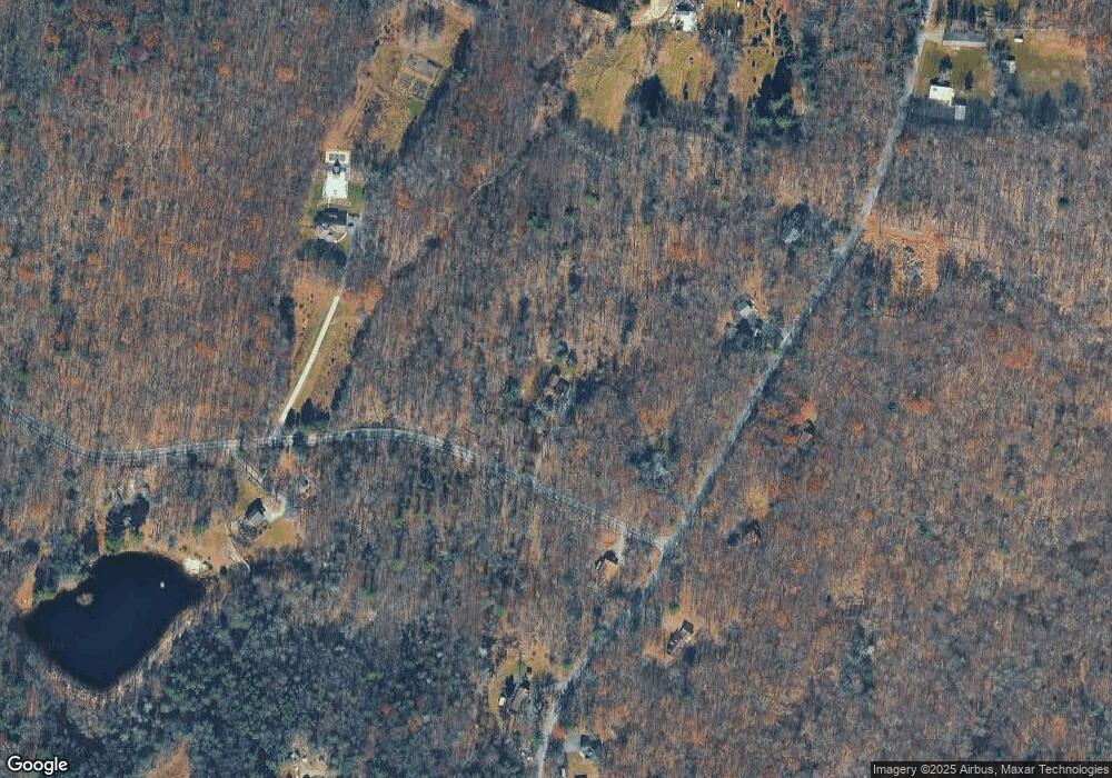 226 Husson Rd, Milford, PA 18337 - photo 1