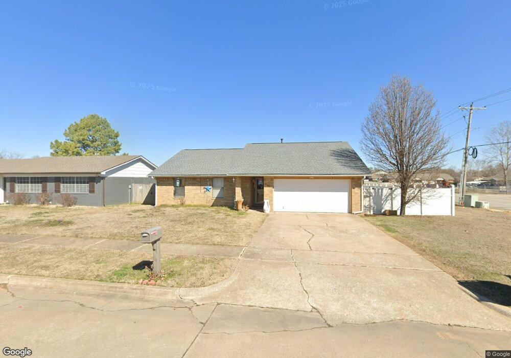 401 W Galaxy Place, Sapulpa, OK 74066 - photo 1