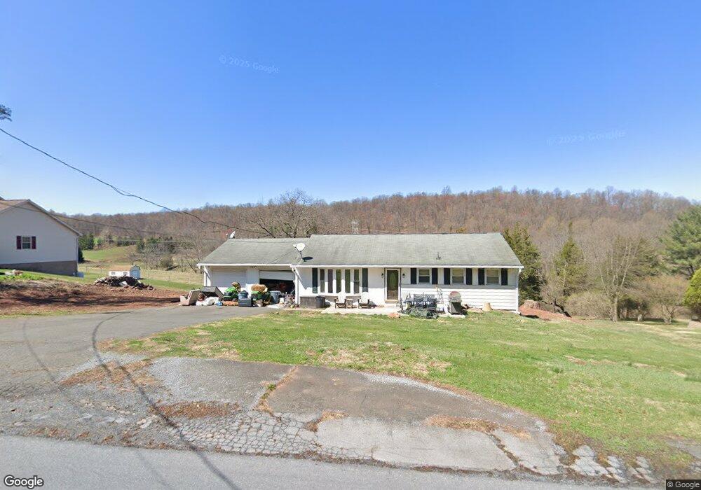 49 Zieglers Ln, Mohnton, PA 19540 - photo 1
