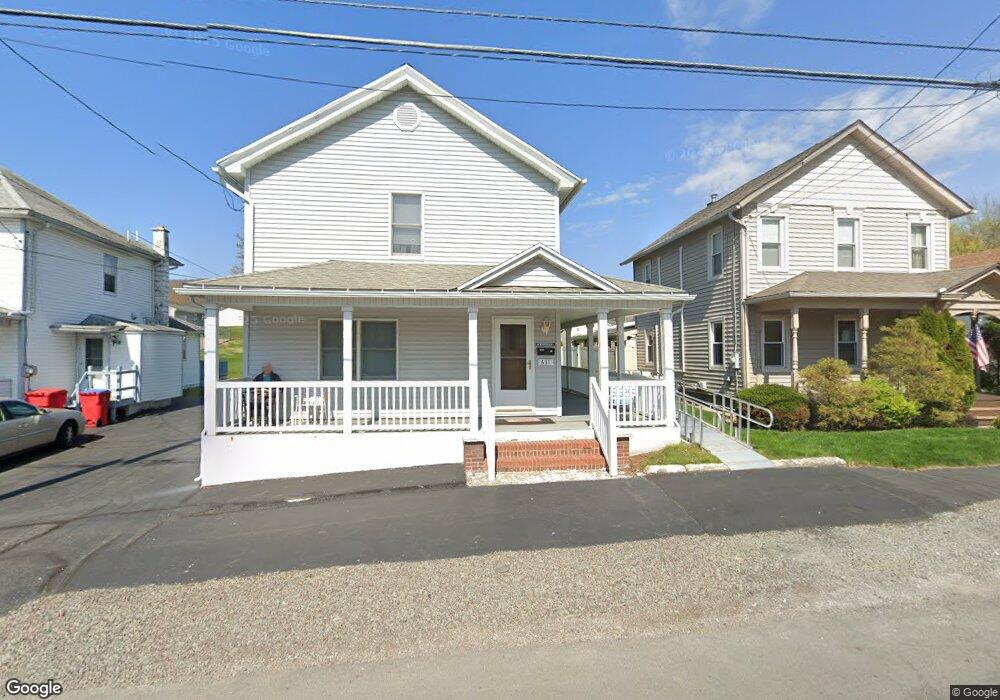 631 Jefferson Ave, Jermyn, PA 18433 - photo 1