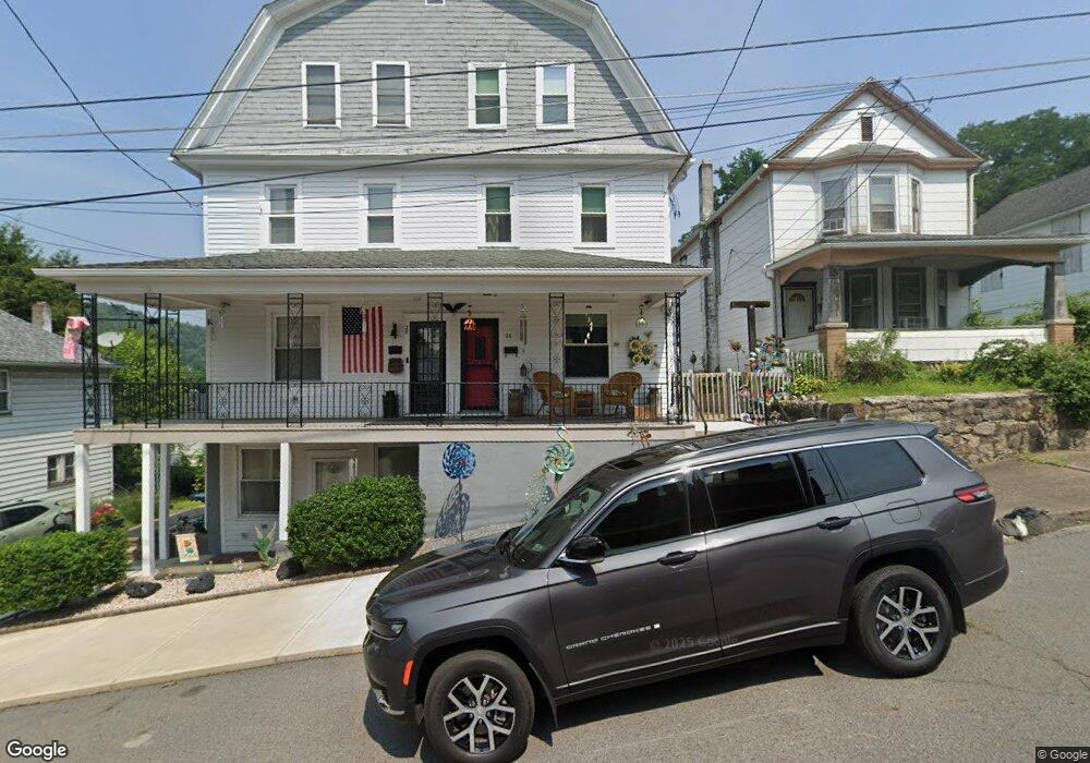 26 S Market St, Glen Lyon, PA 18617 - photo 1