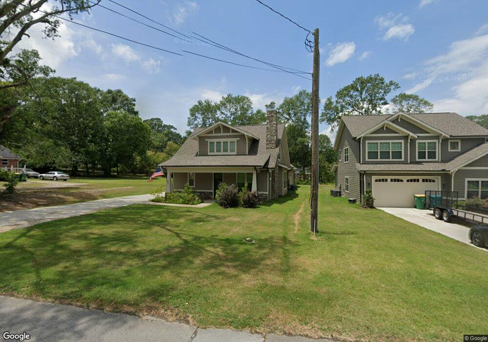 194 N Woodlawn Ave, Winder, GA 30680 - photo 1