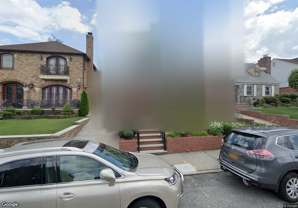 75-23 181st St unit 2 Fl, Flushing, NY 11366 - photo 1