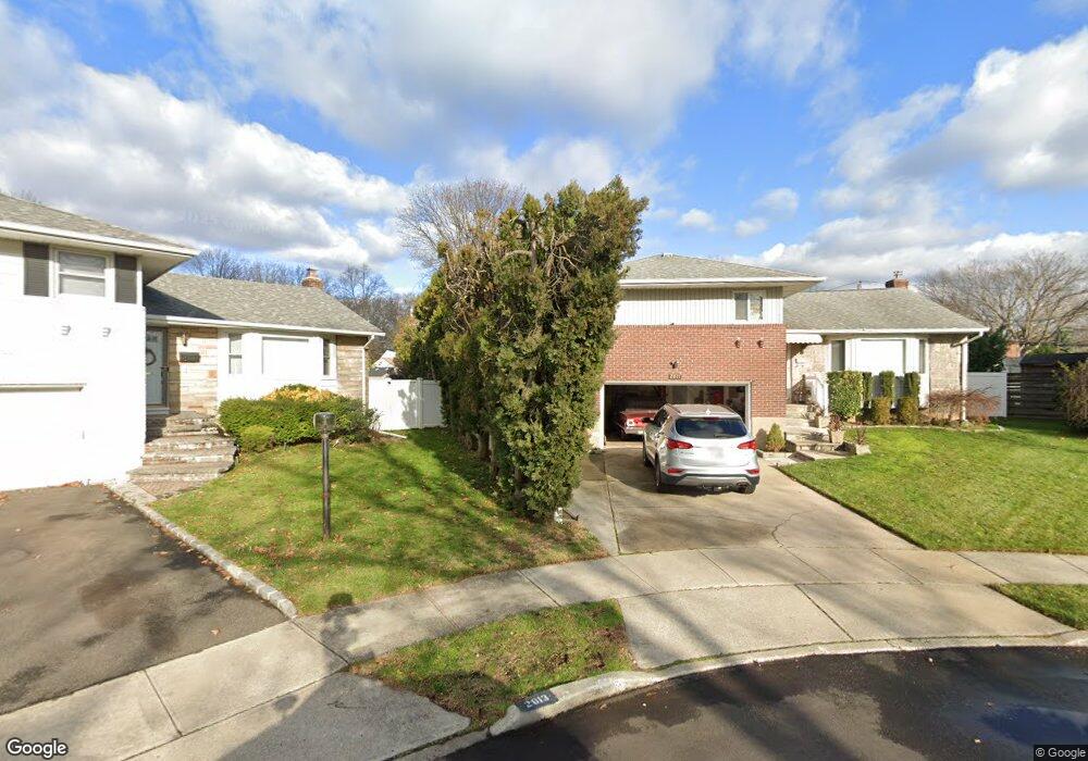 2015 Debra Ct, Merrick, NY 11566 - photo 1