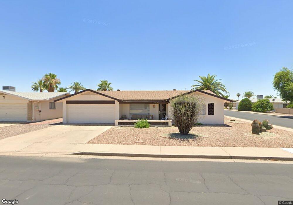 5121 E Emerald Cir, Mesa, AZ 85206 - photo 1