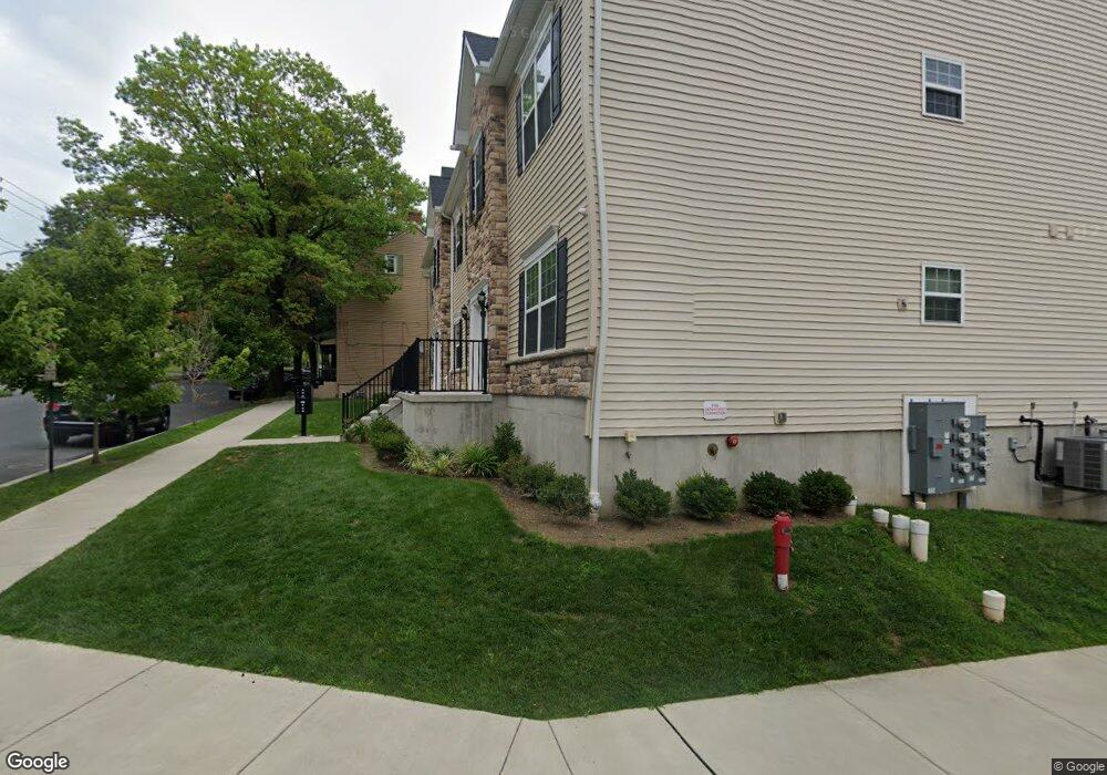 239 W Goepp St, Bethlehem, PA 18018 - photo 1